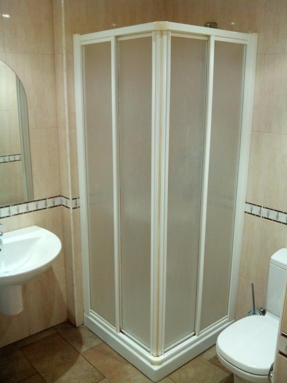 Hostal Venecia II Monzón Εξωτερικό φωτογραφία